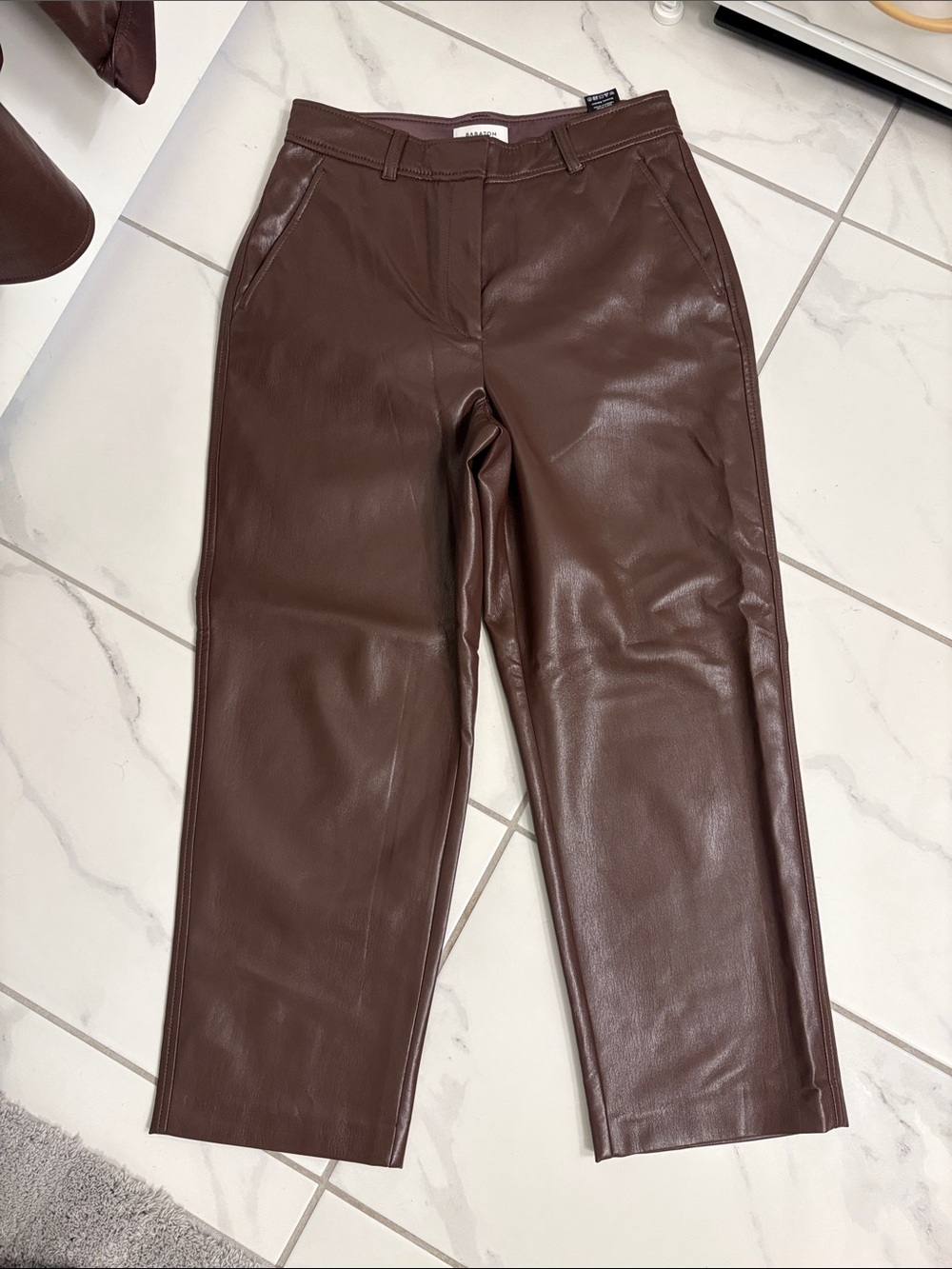 Aritzia babaton ankle pants